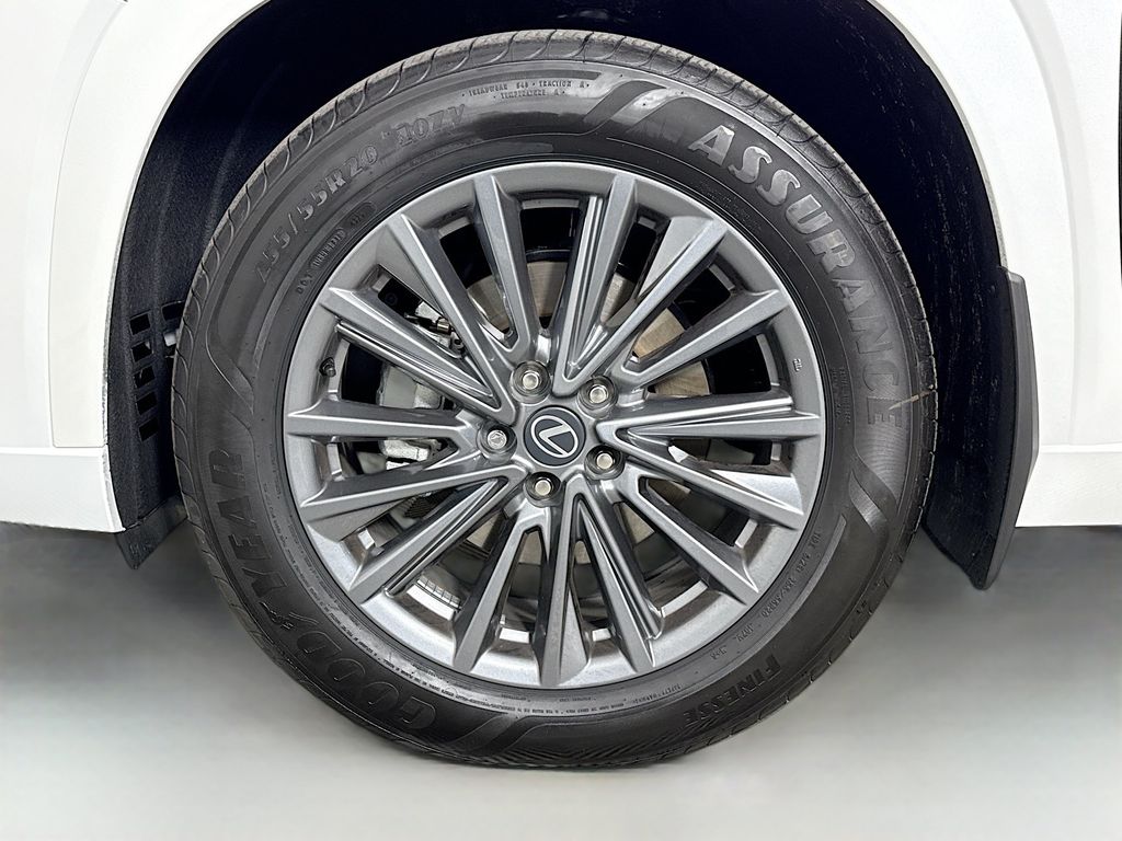 Thumbnail: 2026 Lexus TX - 32