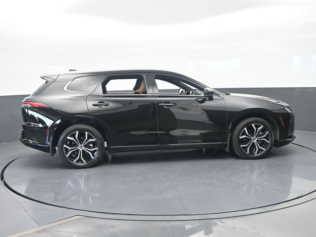 Used 2025 Black Toyota XLE image 6