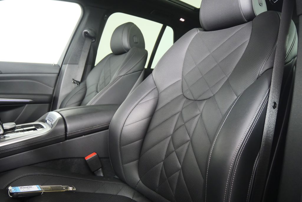 Thumbnail: 2023 BMW X5 - 9