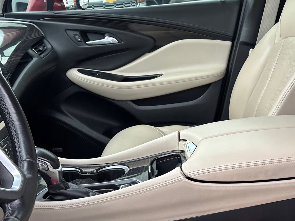 Used Car 2020 Buick Envision  Premium I For Sale Under $25,000 In Austin, Texas