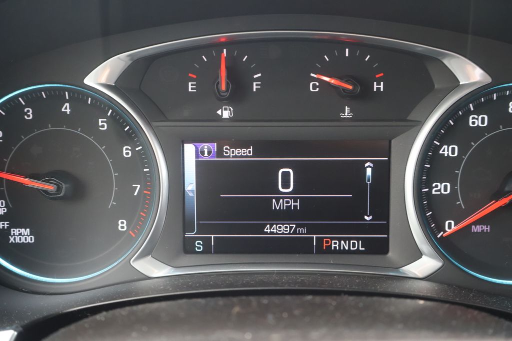 Thumbnail: 2019 Chevrolet Traverse - 16