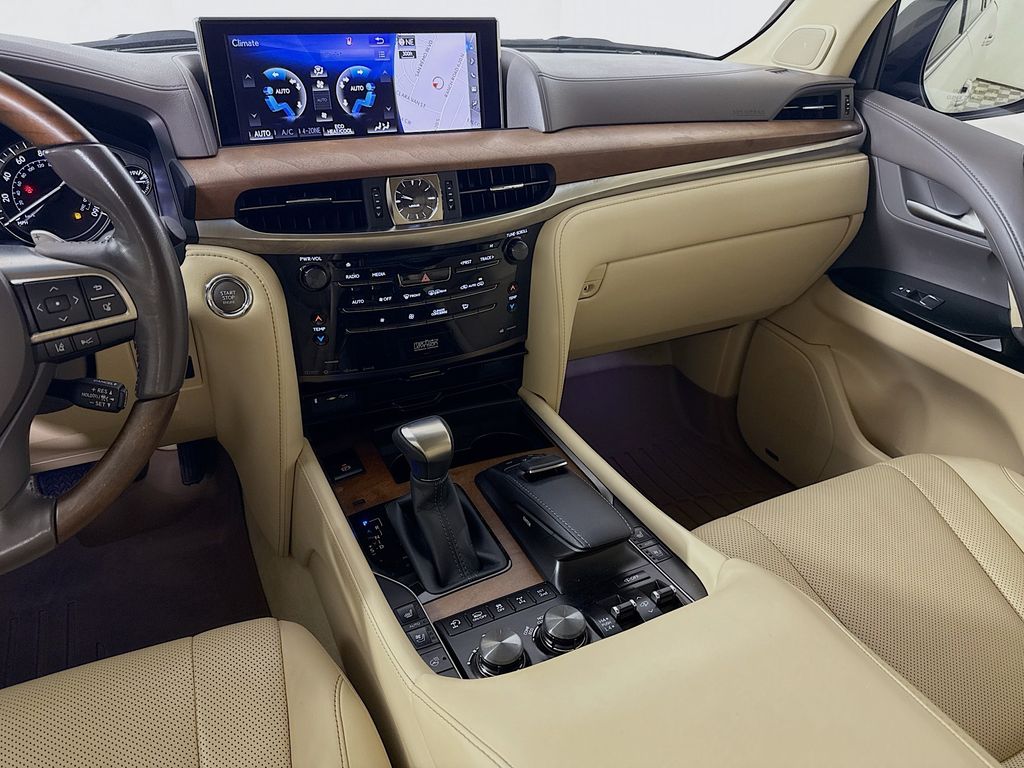 Thumbnail: 2017 Lexus LX - 23