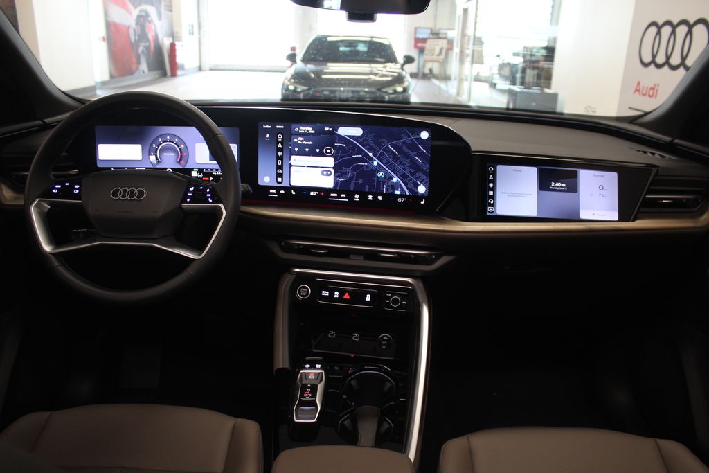 Thumbnail: 2026 Audi Q5 - 10