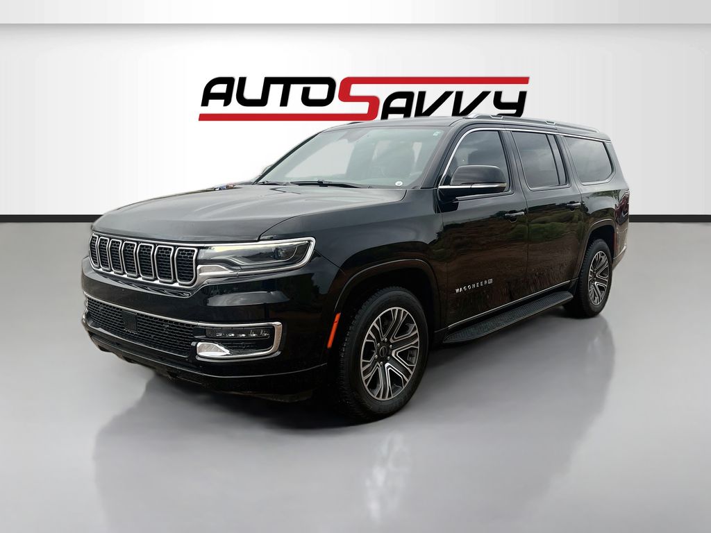 Used 2025 Black Jeep Base image 3