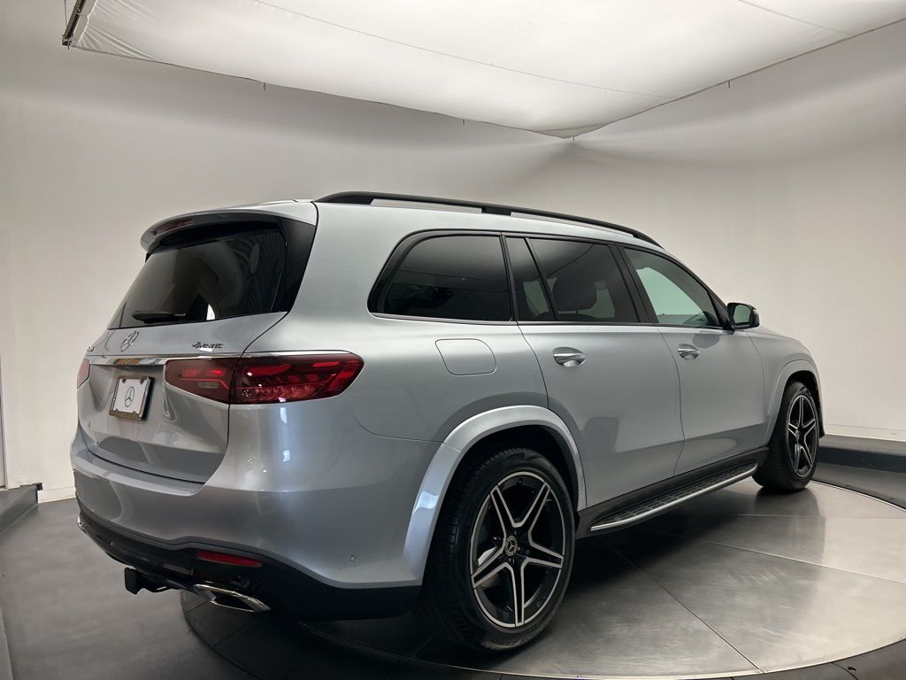 Thumbnail: 2026 Mercedes-Benz GLS - 7