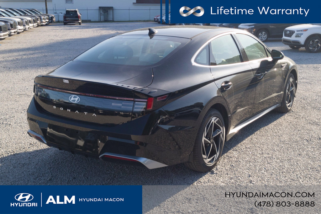 New 2026 Black HYUNDAI SEL Sport image 6
