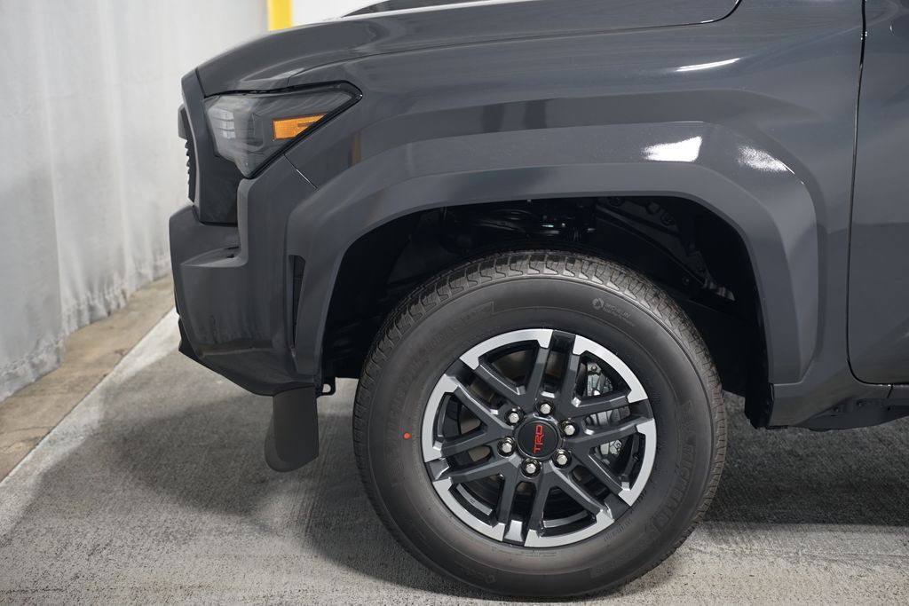 2025 Toyota Tacoma TRD Sport 5