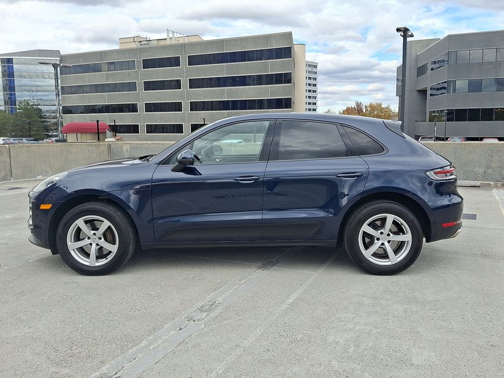 Thumbnail: 2019 Porsche Macan - 2