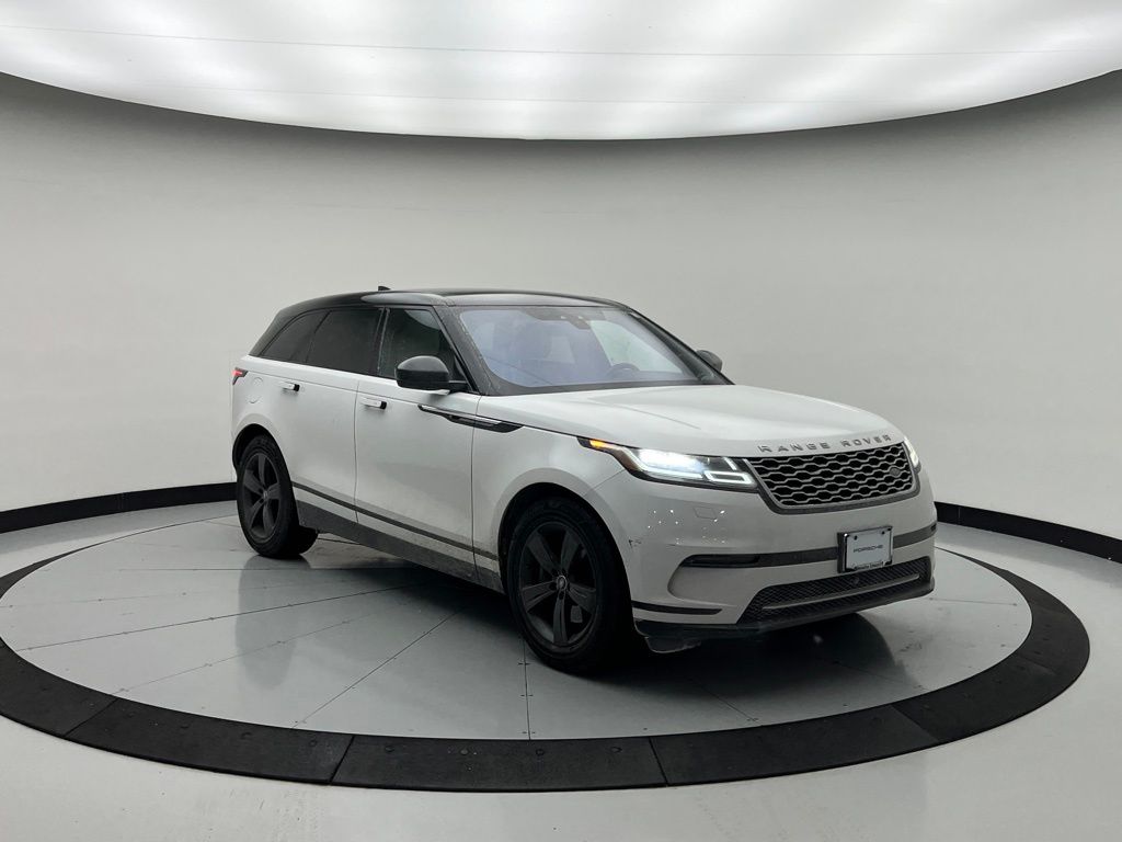 Thumbnail: 2018 Land Rover Range Rover Velar - 3