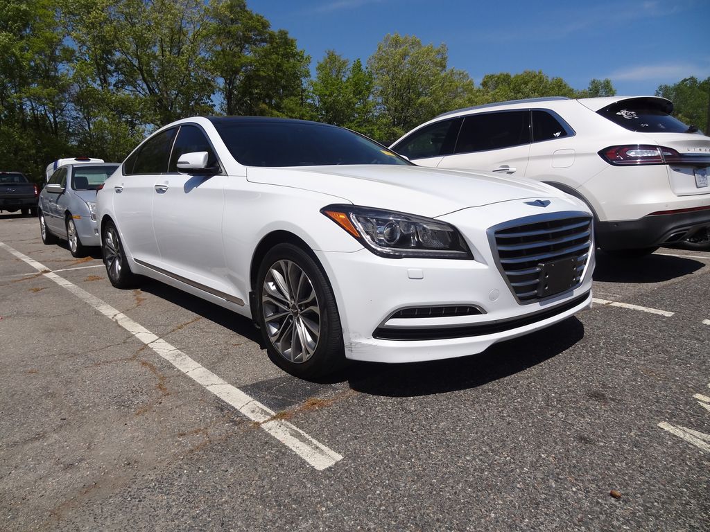 2015 Hyundai Genesis Base