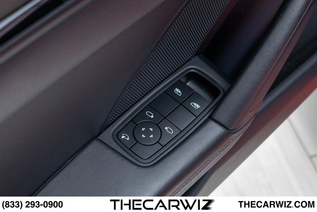 2023 Porsche 911