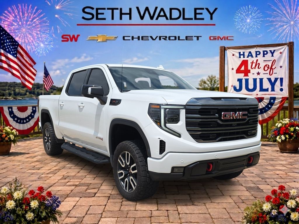 2024 GMC Sierra 1500 AT4 Crew Cab 4WD