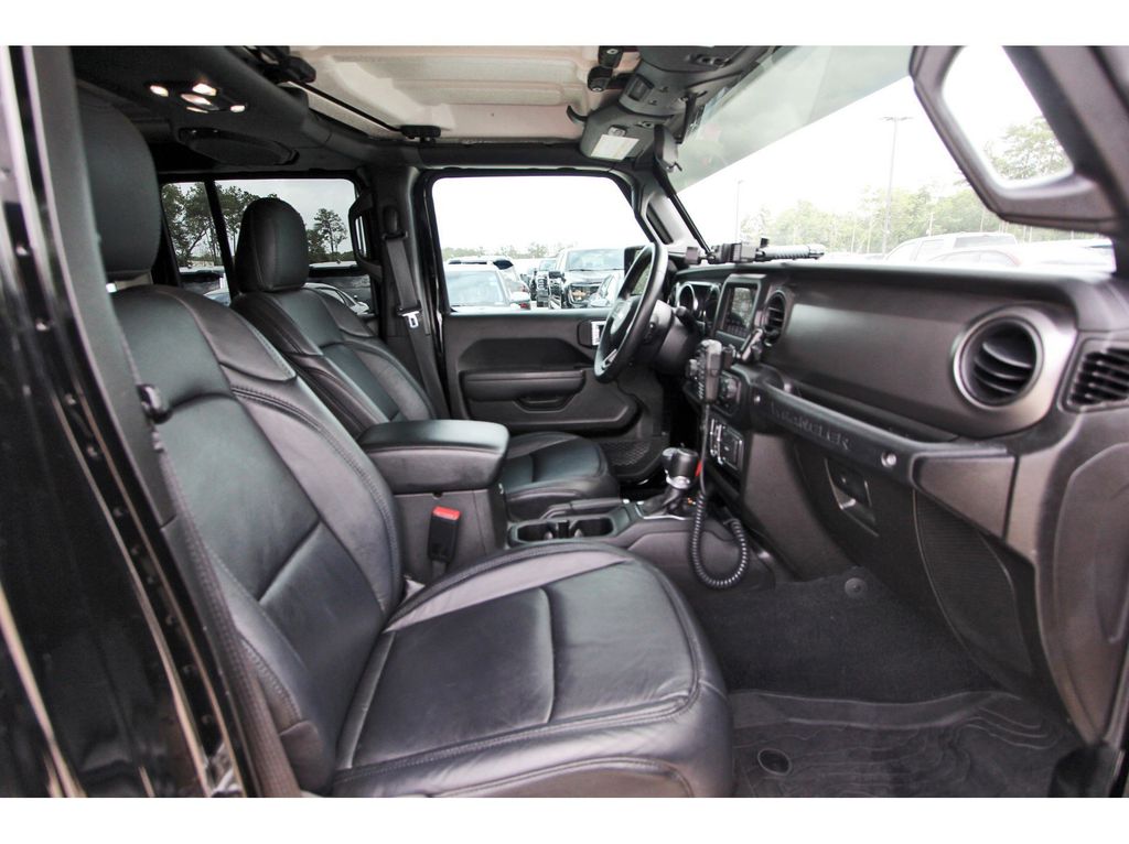car-gallery-24