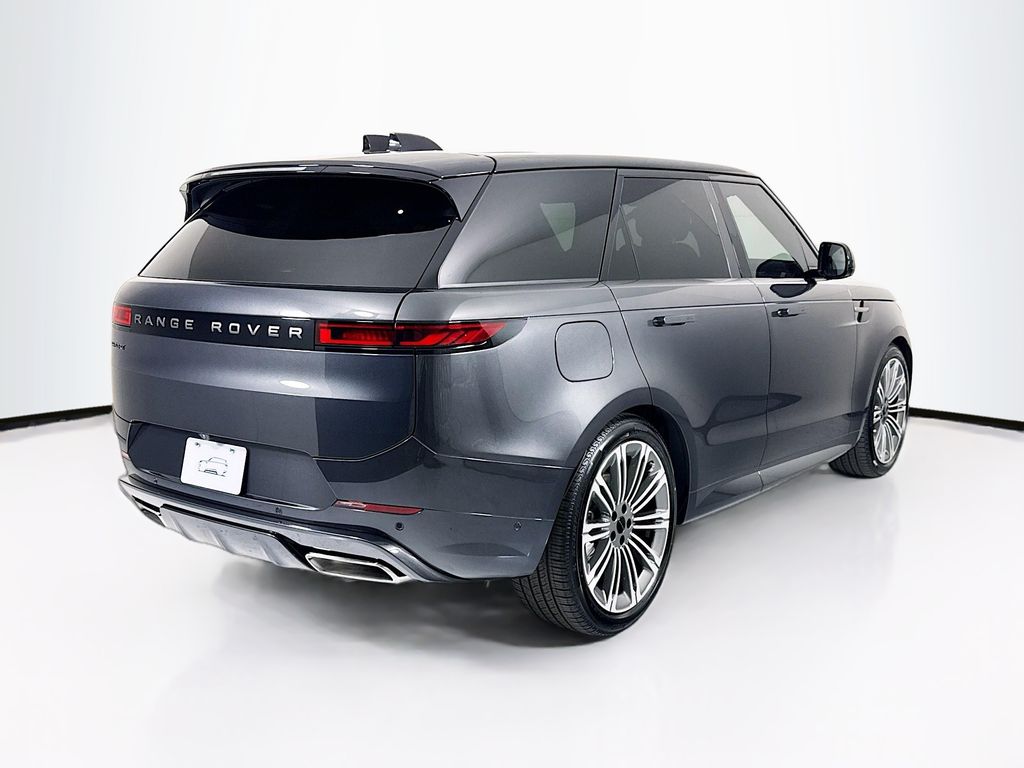 Thumbnail: 2026 Land Rover Range Rover Sport - 5