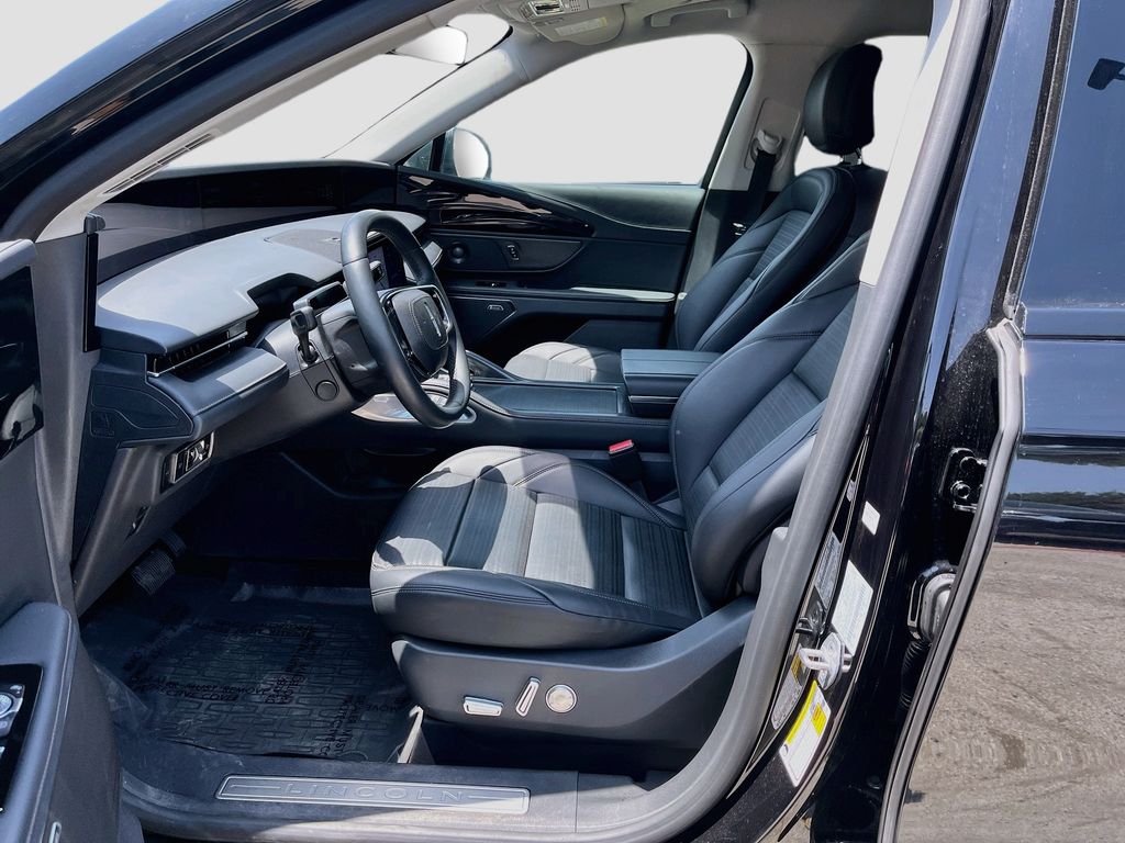 2026 Lincoln Nautilus Reserve Black at Cook Ford