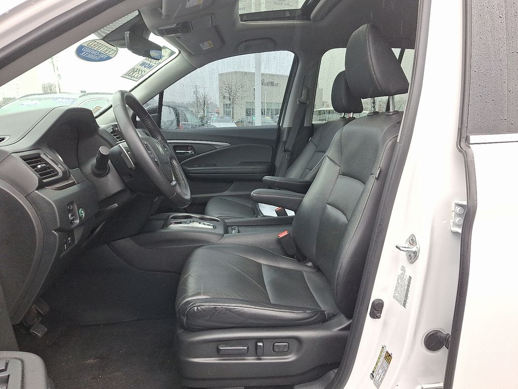 Thumbnail: 2023 Honda Ridgeline - 14