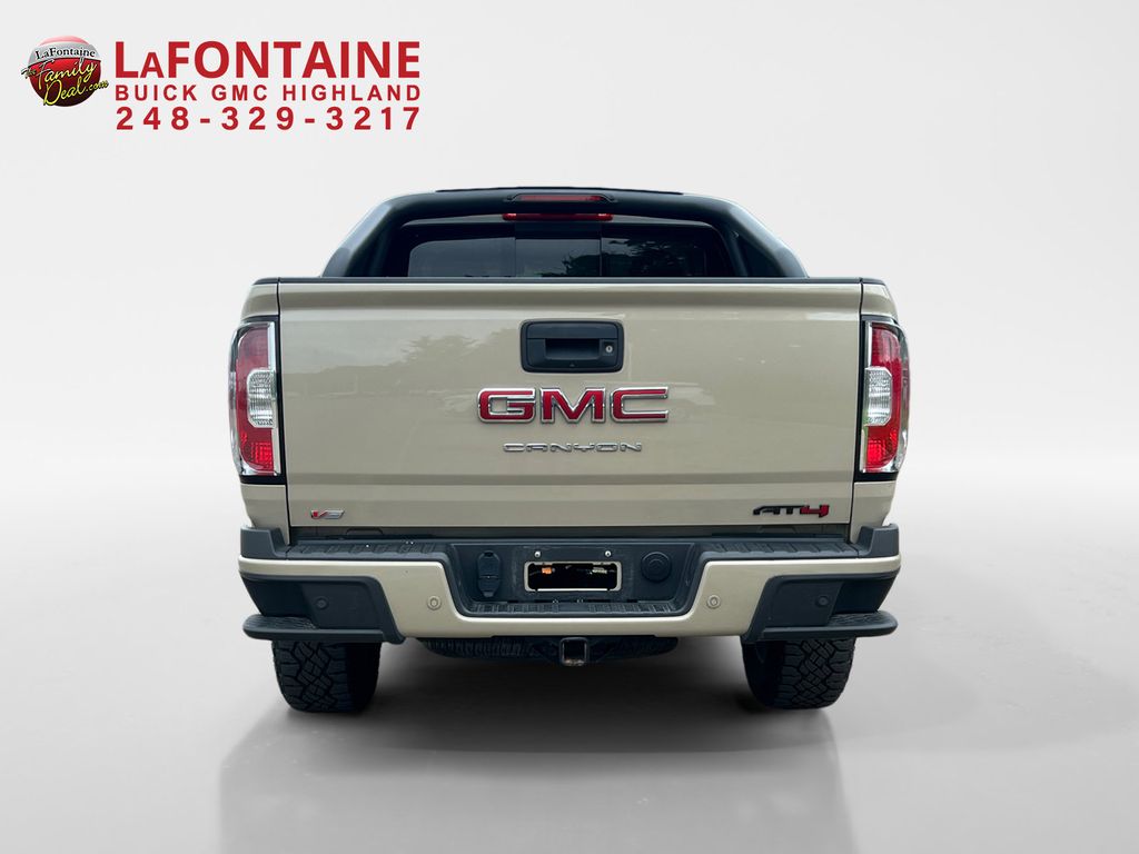 2022 GMC Canyon AT4 w/Leather 6