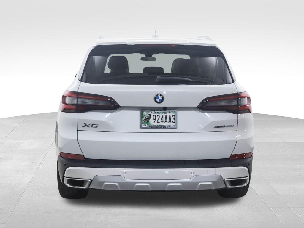 Thumbnail: 2022 BMW X5 - 4