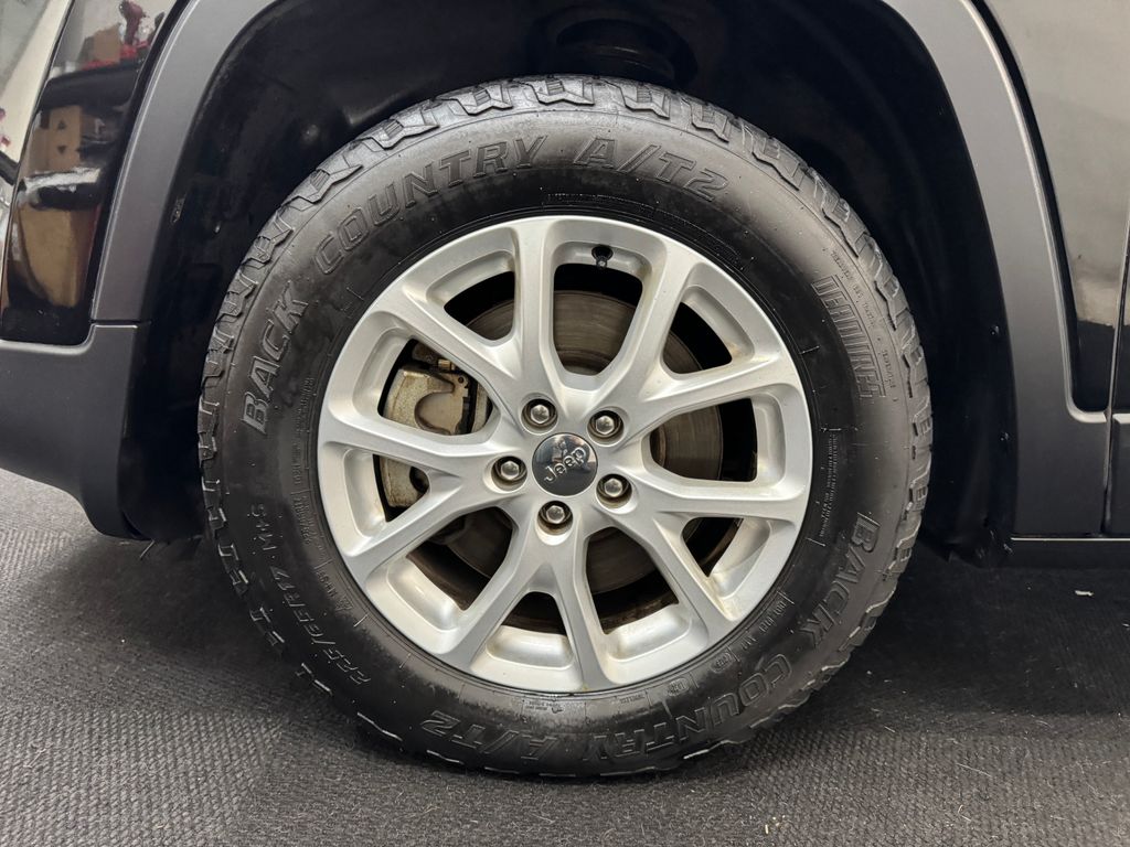 2018 Jeep Cherokee Latitude Plus