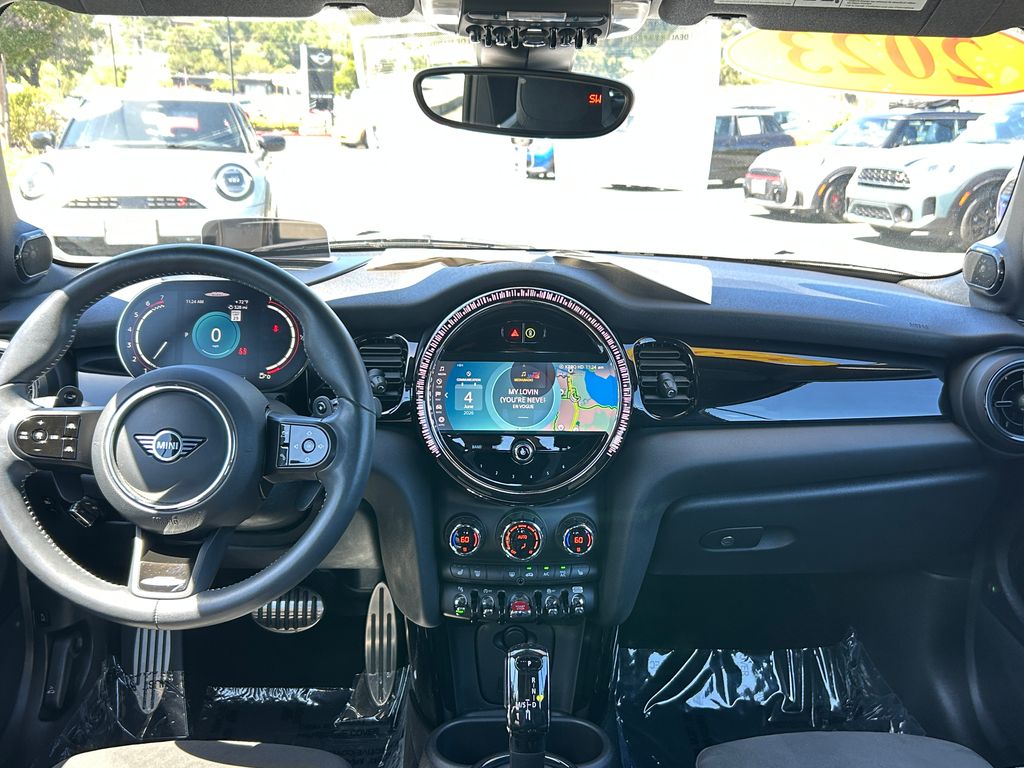 Thumbnail: 2023 MINI Cooper - 31