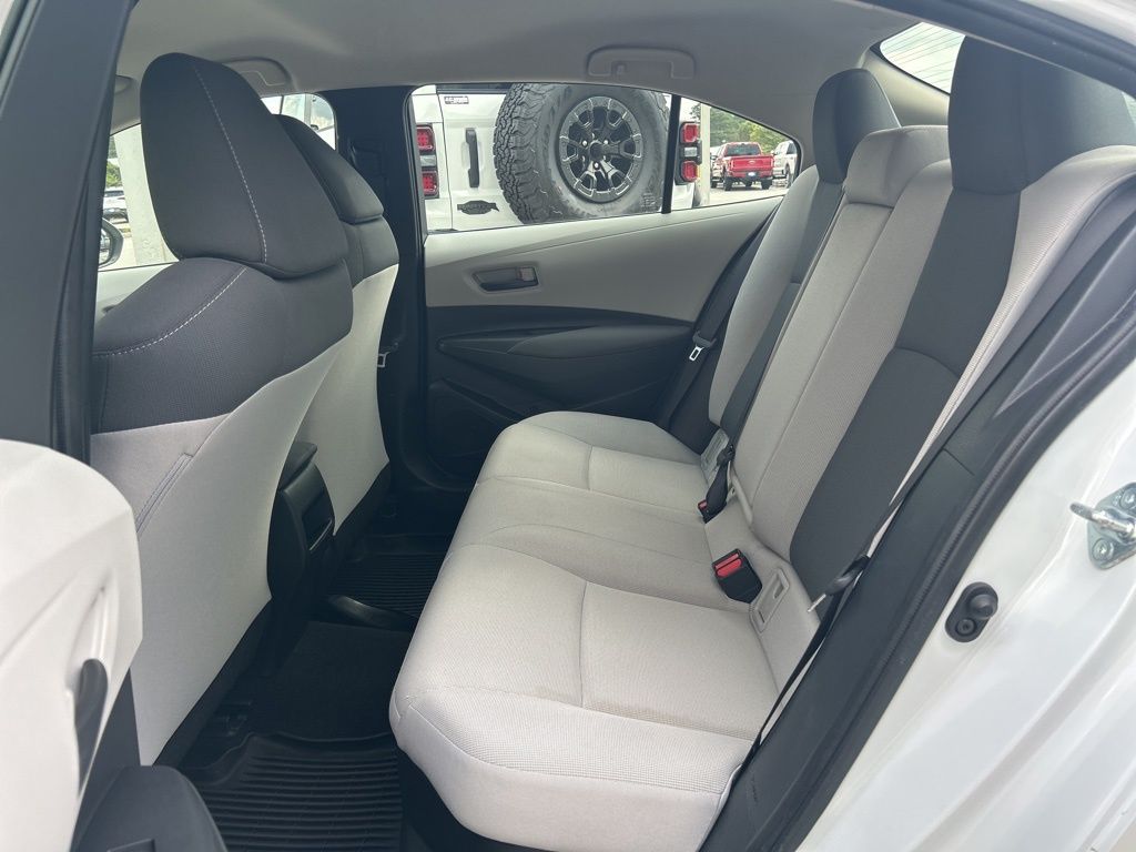 2022 Toyota Corolla Hybrid LE