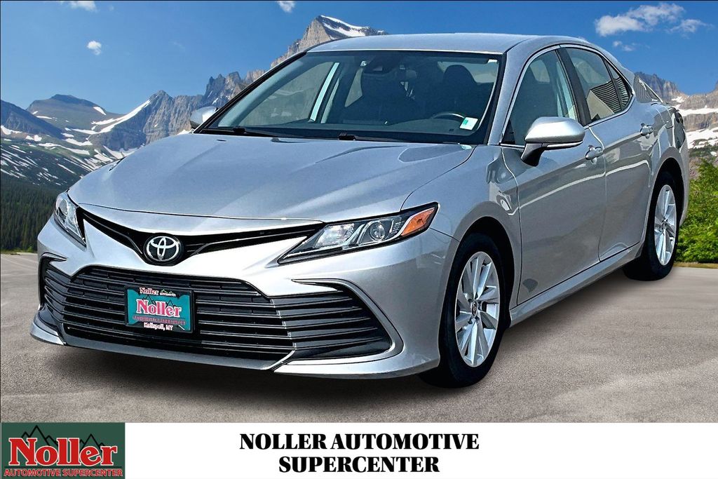 2021 Toyota Camry LE AWD