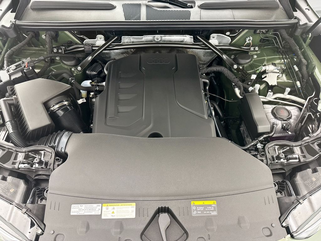 Thumbnail: 2025 Audi Q5 - 28