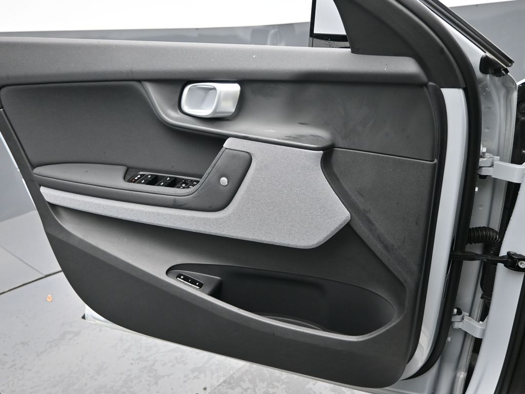 2023 Polestar 2 Long Range Dual Motor