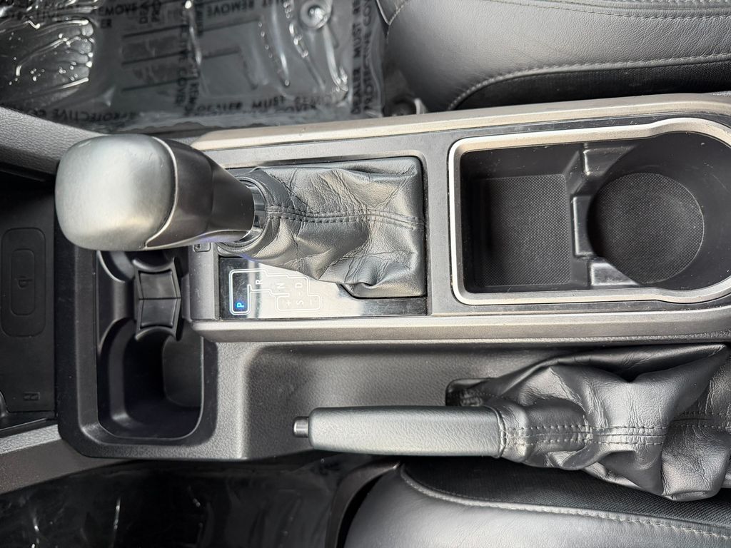 Used 2021 Toyota Tacoma Truck