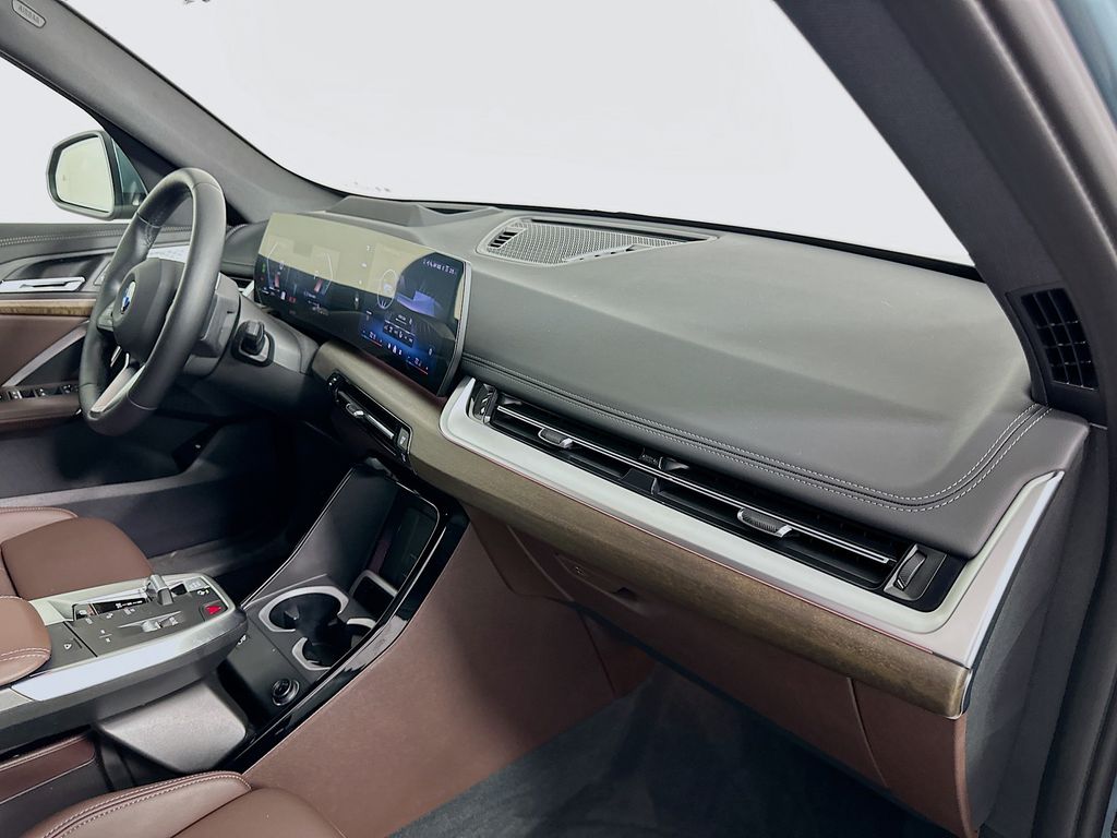 Thumbnail: 2025 BMW X1 - 29