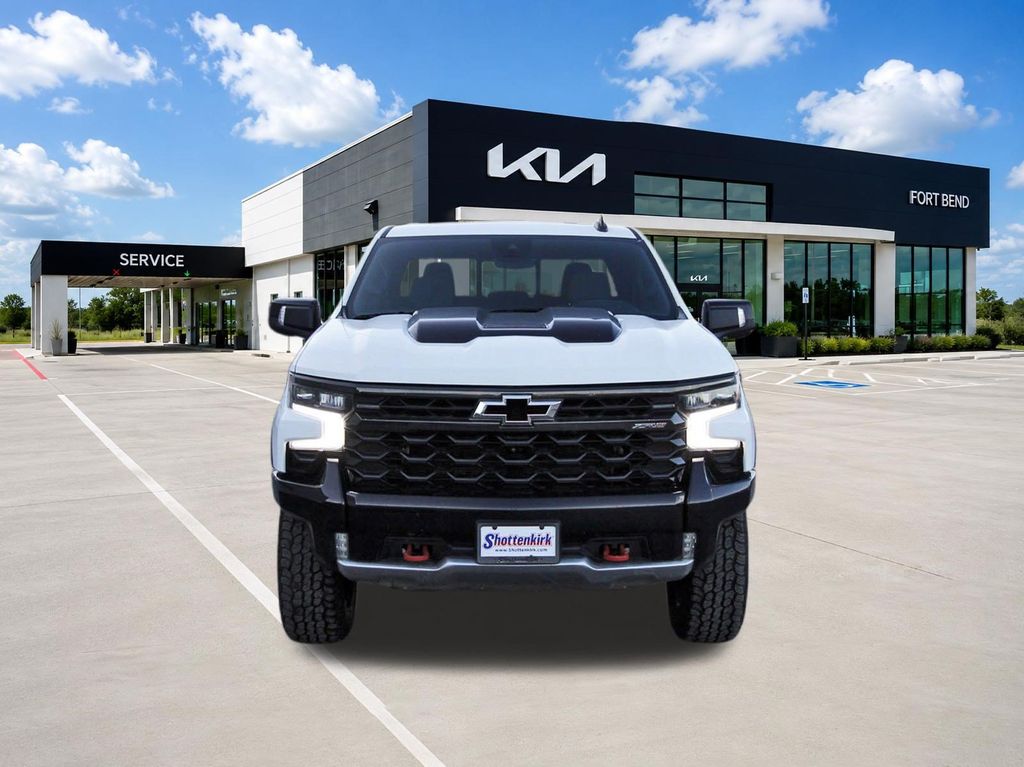 2023 Chevrolet Silverado 1500 ZR2 - 1