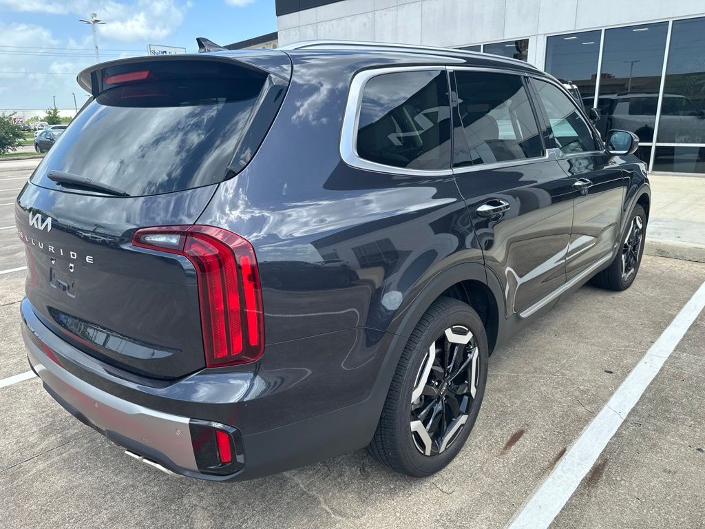 2025 Kia Telluride S Gray at Joe Myers Mazda Kia