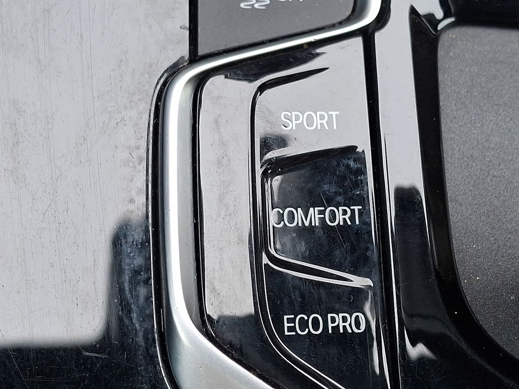 Thumbnail: 2020 BMW X3 - 25