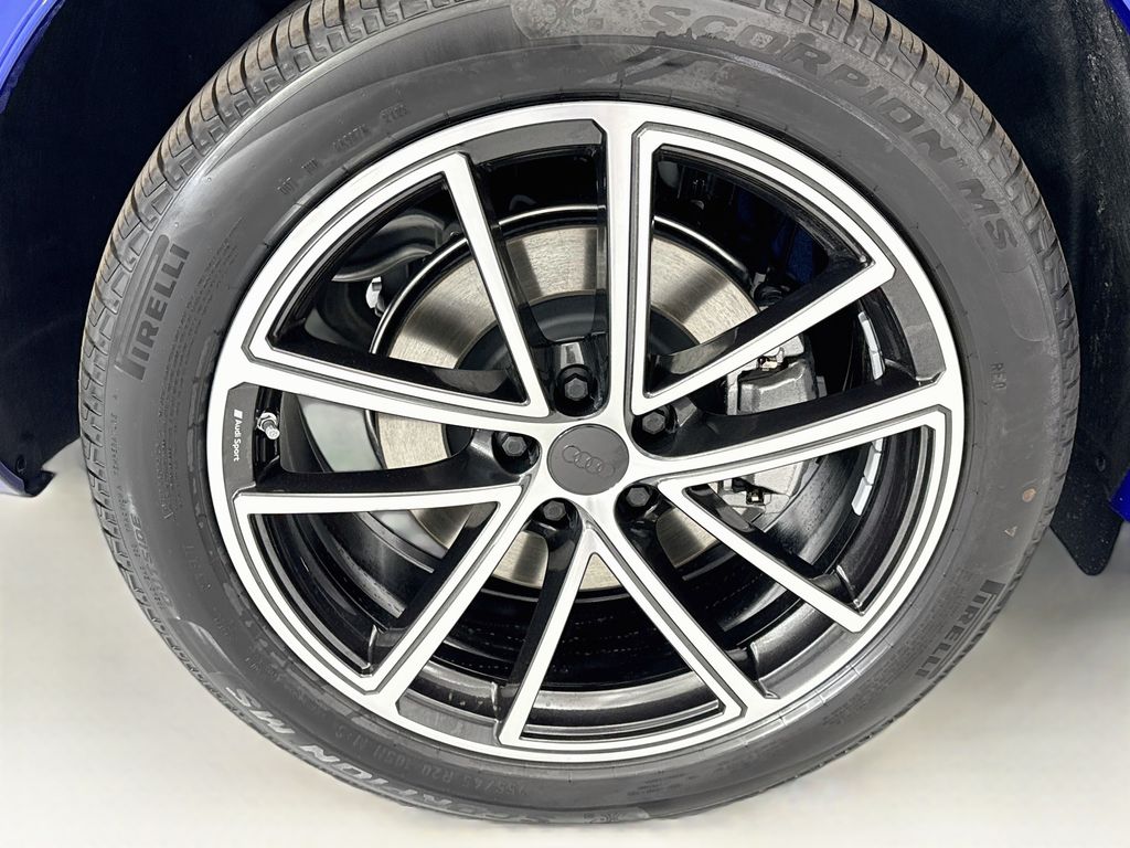 Thumbnail: 2026 Audi Q5 - 32