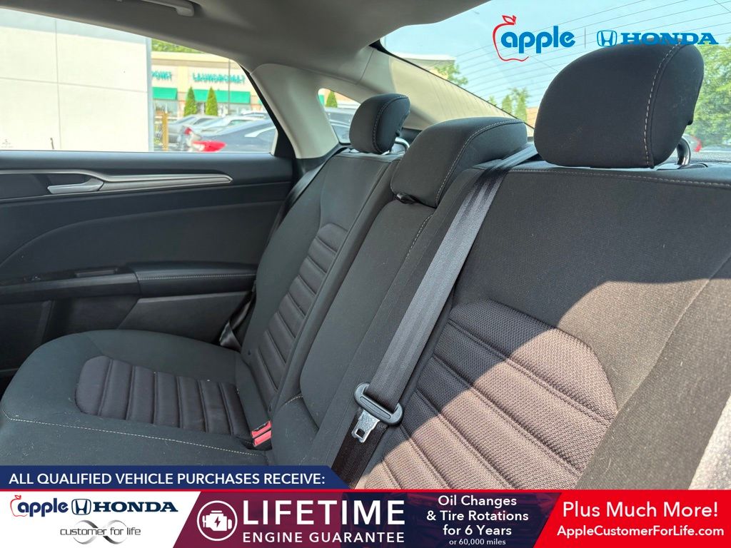 2017 Ford Fusion Hybrid SE