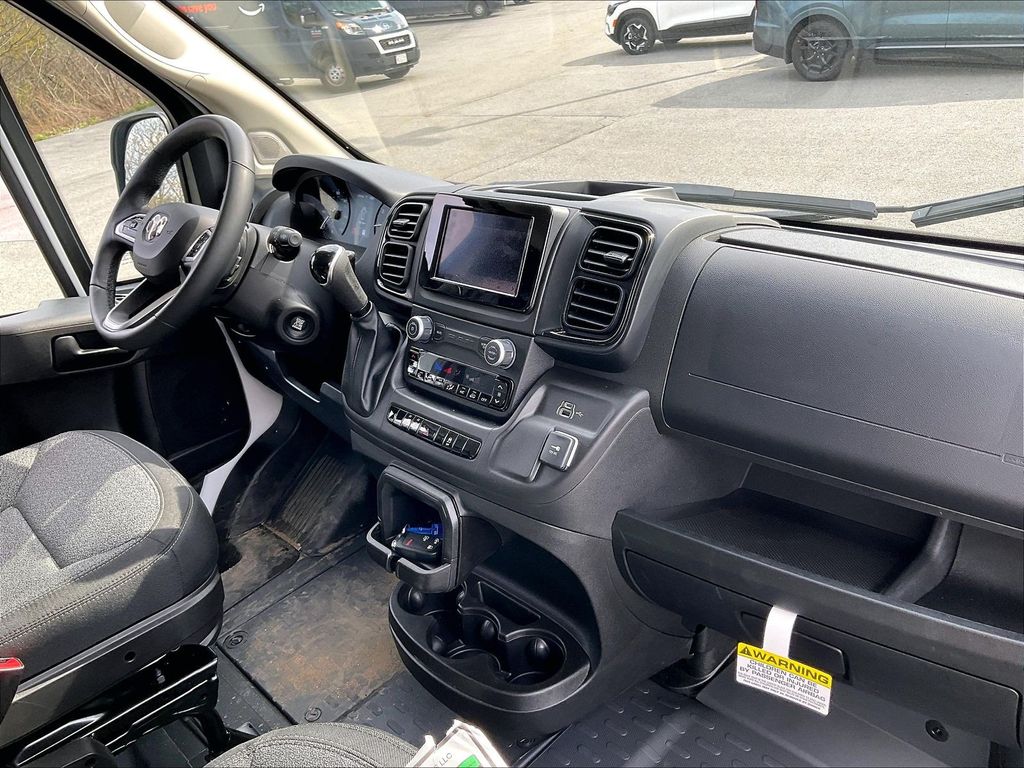 2026 Ram ProMaster 1500 — photo 10