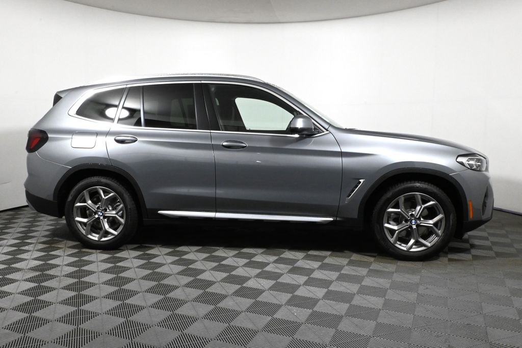 2024 BMW X3 xDrive30i 8