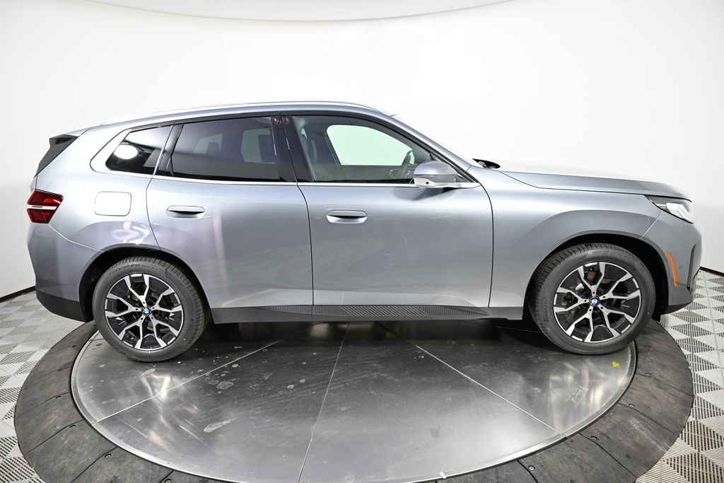 Thumbnail: 2025 BMW X3 - 6