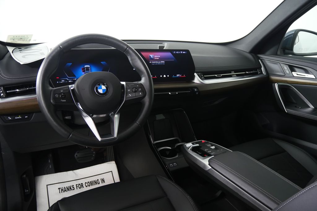 Thumbnail: 2025 BMW X1 - 20