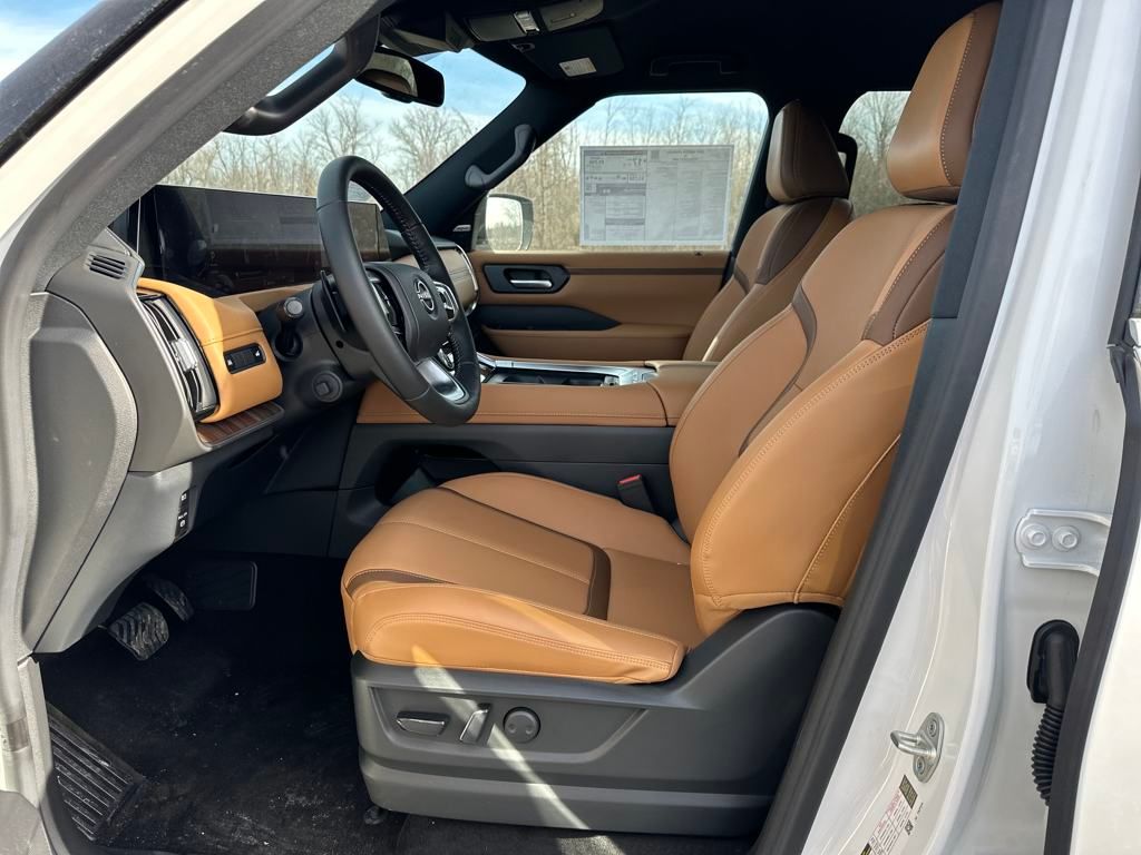 2025 Nissan Armada SL photo