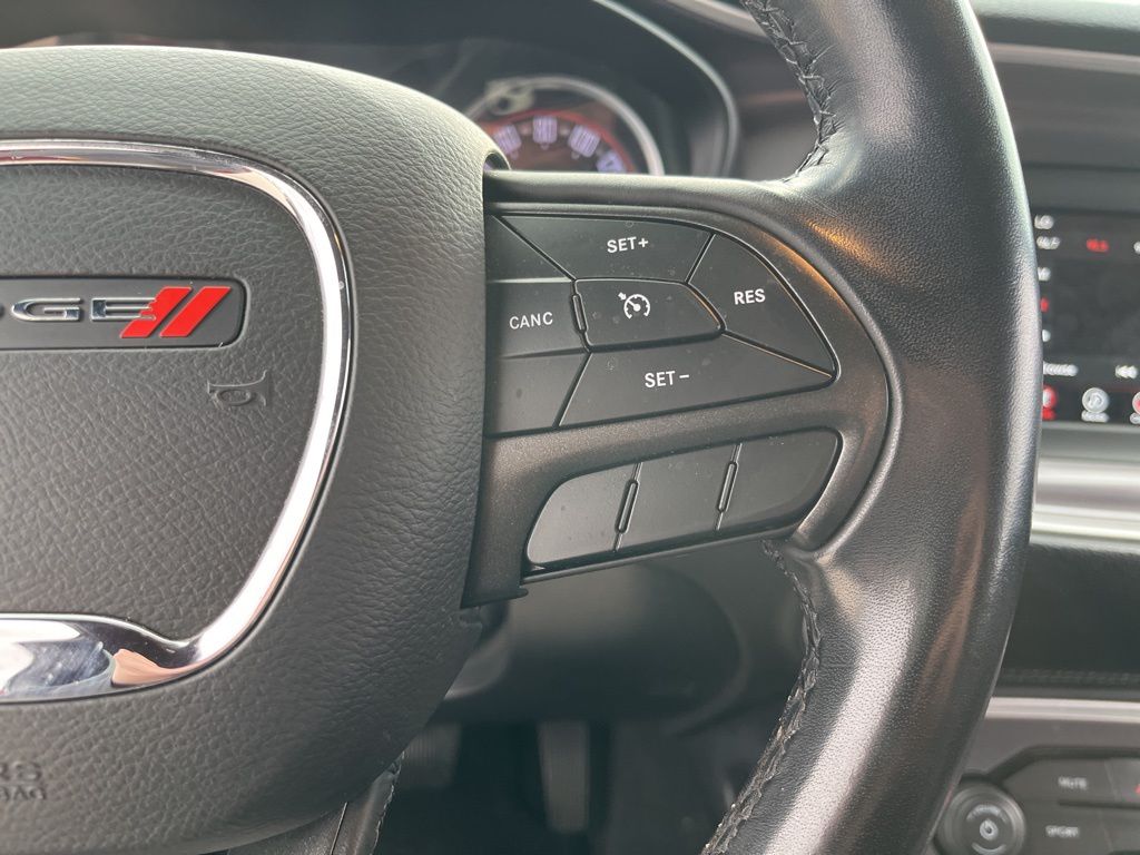 Thumbnail: 2019 Dodge Challenger - 16