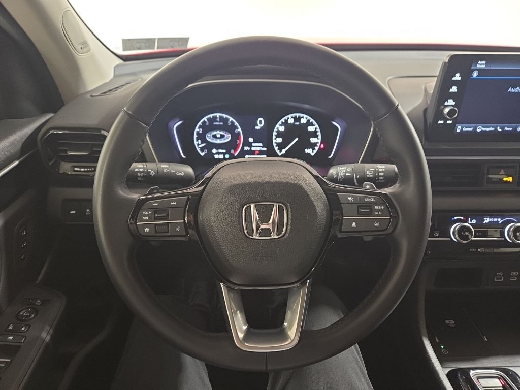 Used 2025  Honda Touring image 9