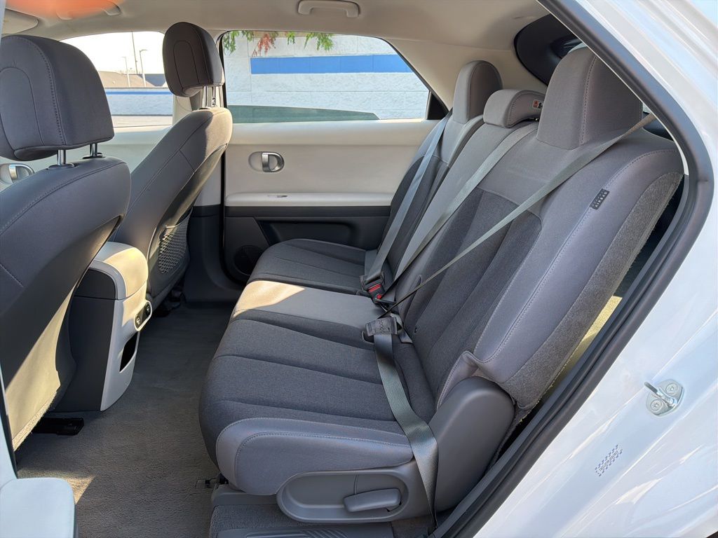 Thumbnail: 2024 Hyundai Ioniq 5 - 19