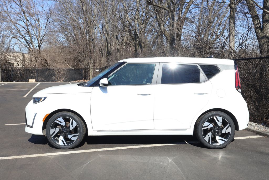 Thumbnail: 2023 Kia Soul - 4