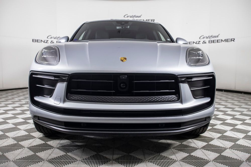 Certified Used 2025 Silver Porsche T image 5