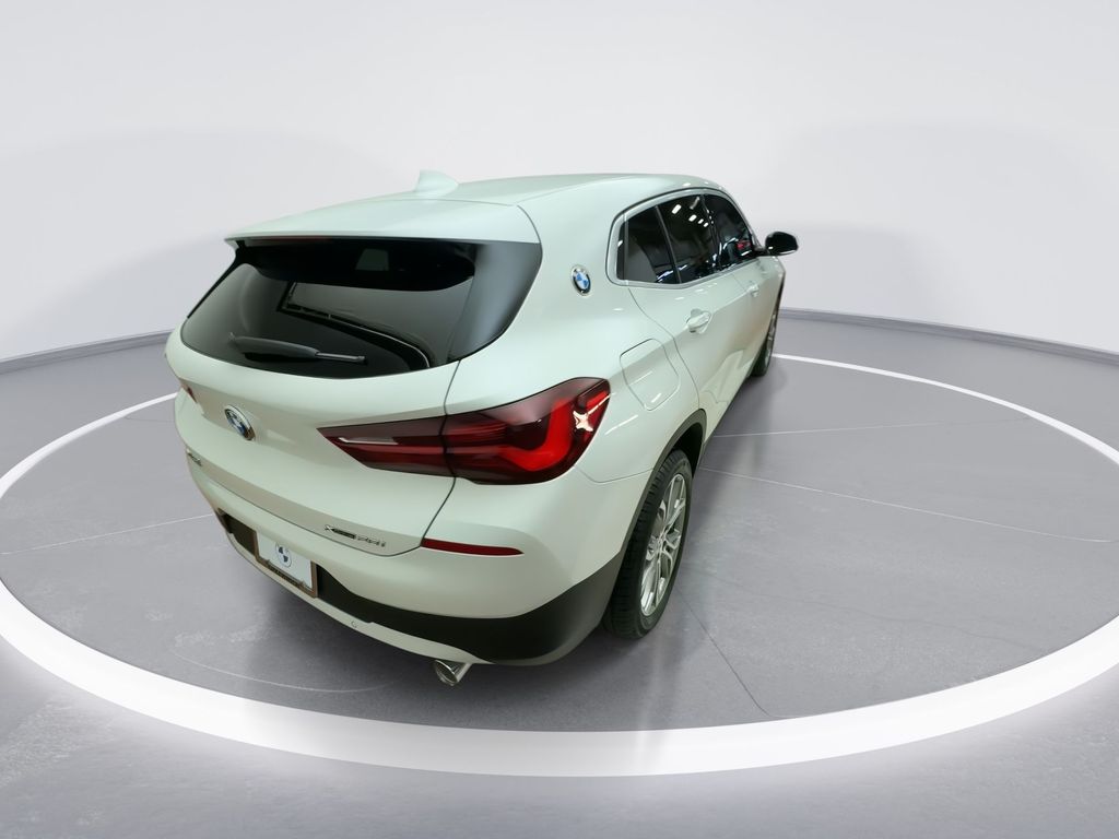 2022 BMW X2 xDrive28i 8