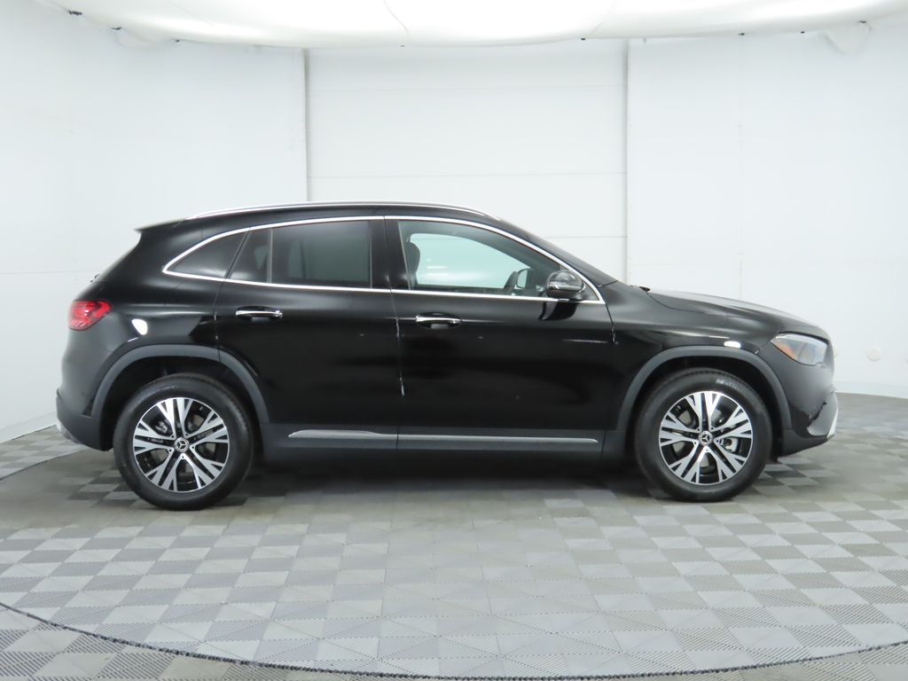 Thumbnail: 2025 Mercedes-Benz GLA - 4