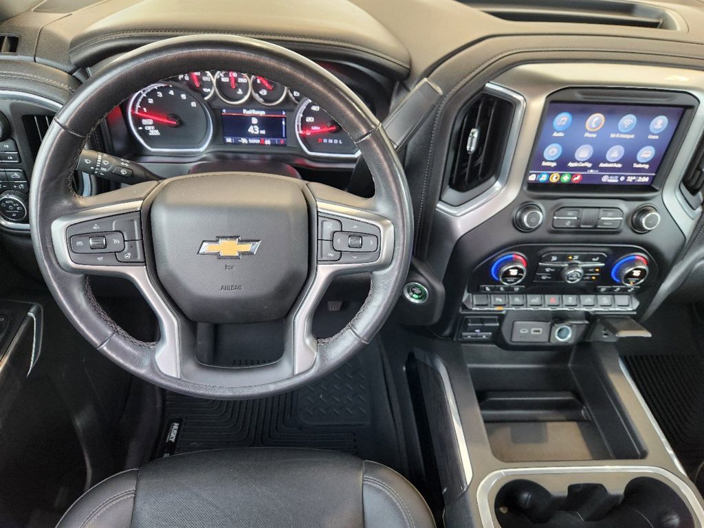 2021 Chevrolet Silverado 1500 LTZ 32