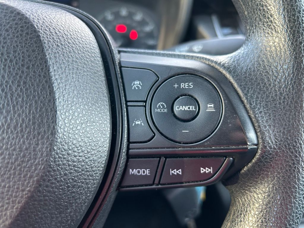 Thumbnail: 2023 Toyota Corolla - 17