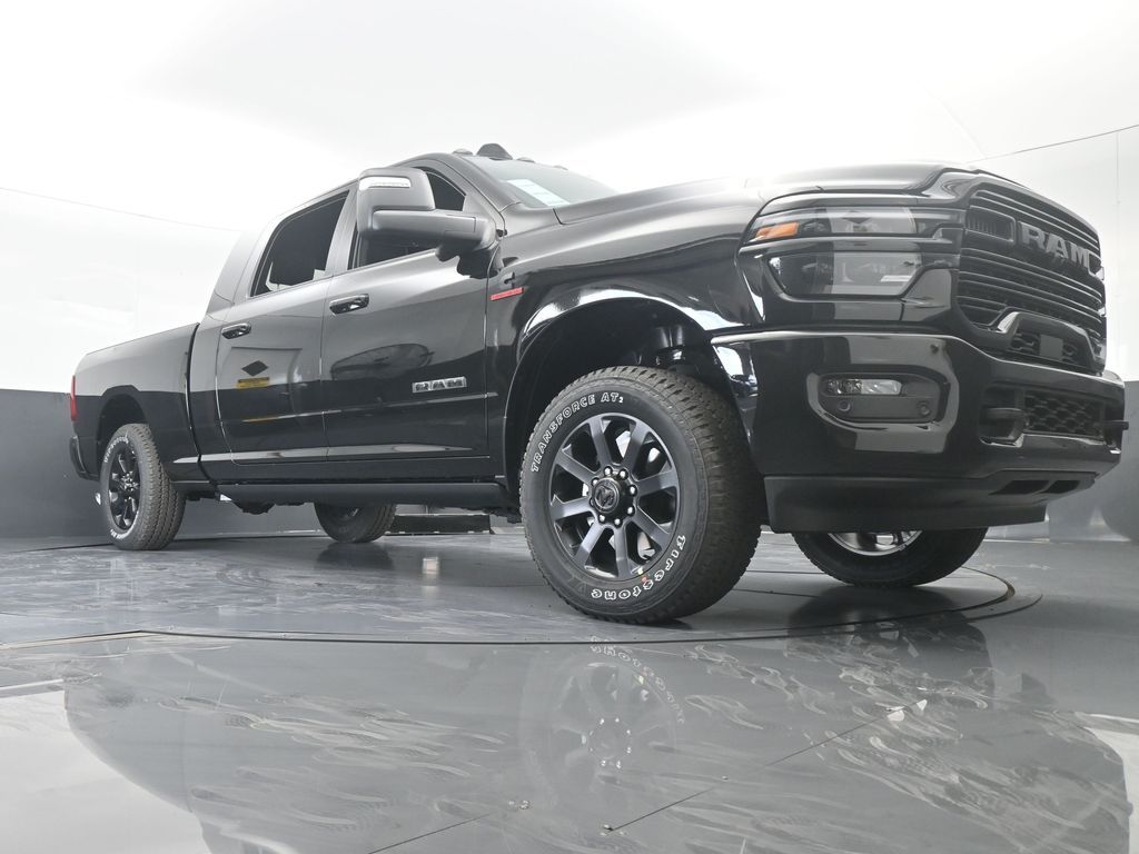 New 2026 Diamond Black Crystal Pearlcoat Ram Laramie image 62